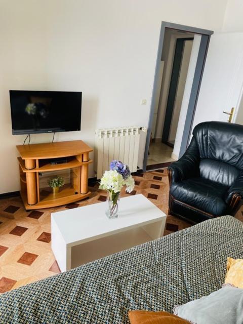 Apartments Bora نيوم المظهر الخارجي الصورة